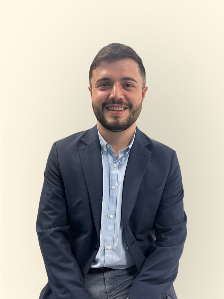 ALEJANDRO GOMEZ IMPROVEN