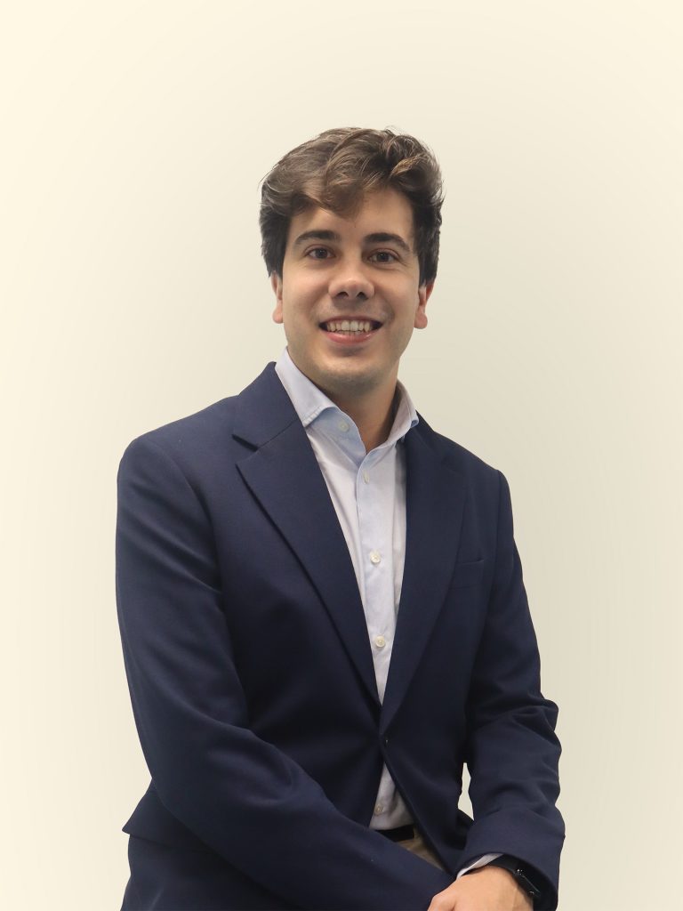 CARLOS ESCOMS IMPROVEN